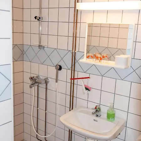 Jokivarren Majatalo Ja Mokit Locanda *